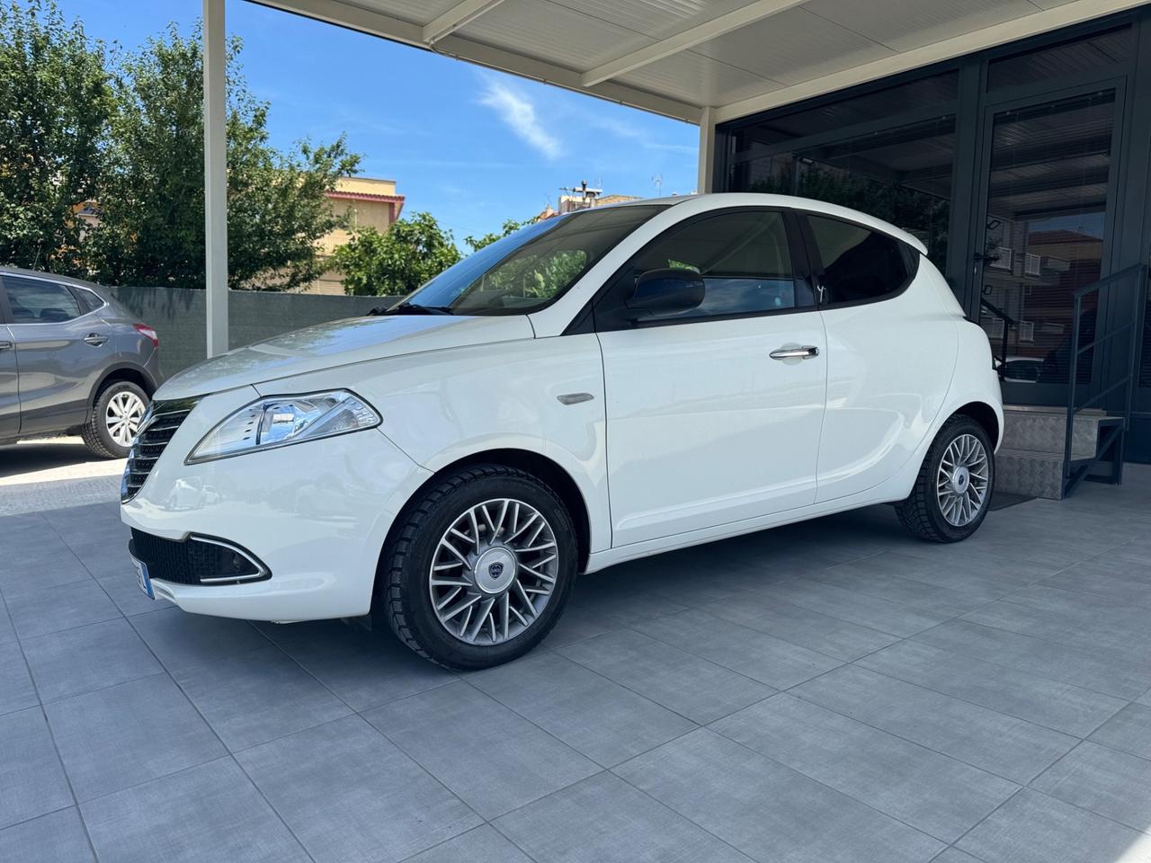 Lancia Ypsilon 1.3 MJT 16V 95 CV 5 porte S&S Platinum