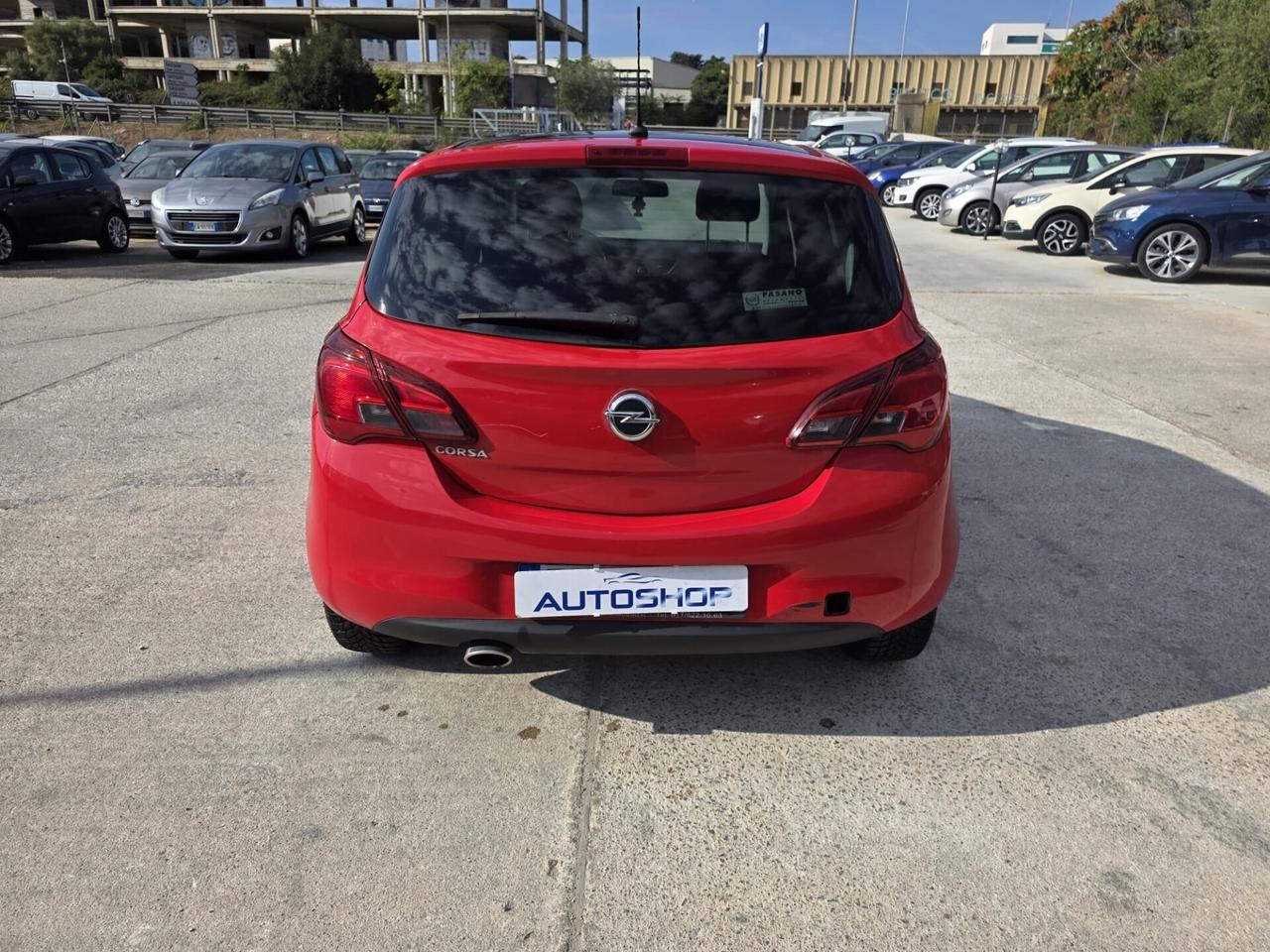Opel Corsa 1.4 90CV GPL Tech 5 porte b-Color