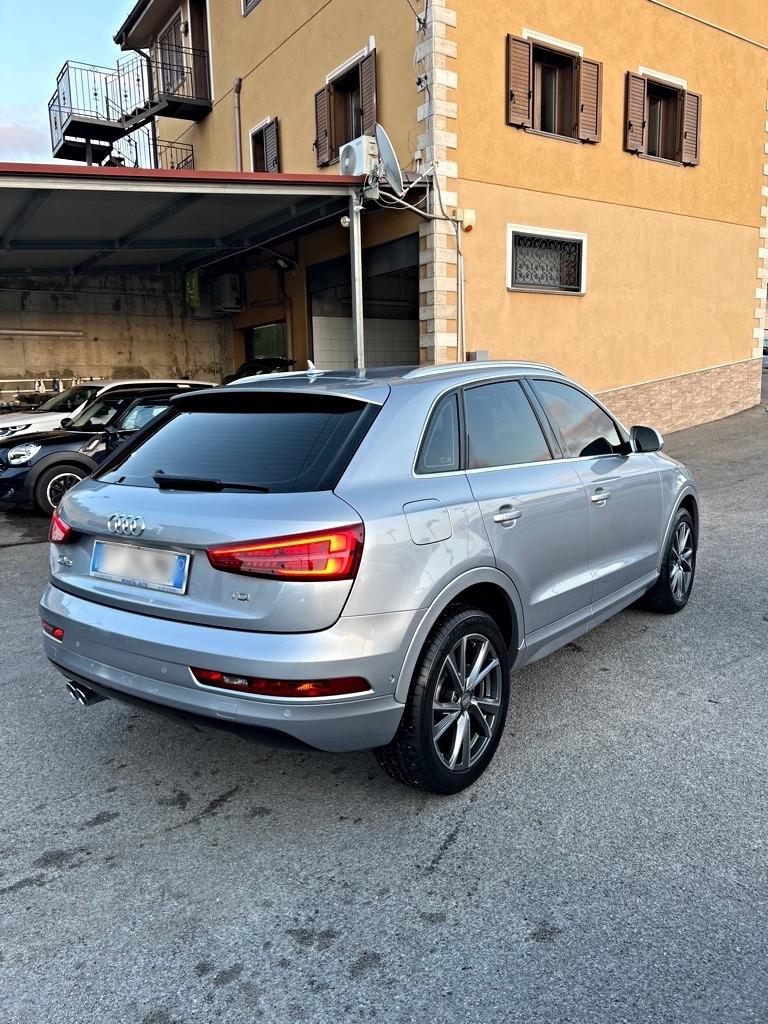 Audi Q3 2.0 TDI 120 CV Sport 2018