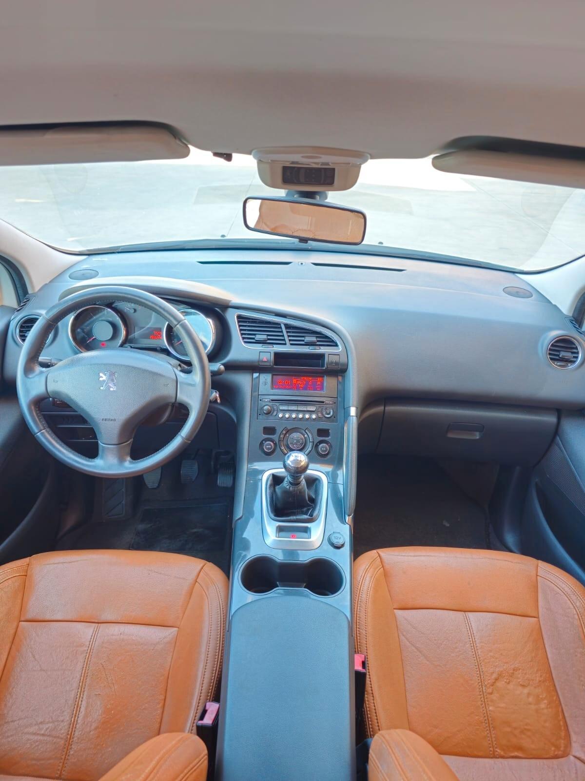 Peugeot 3008 1.6 HDi 112CV Tecno