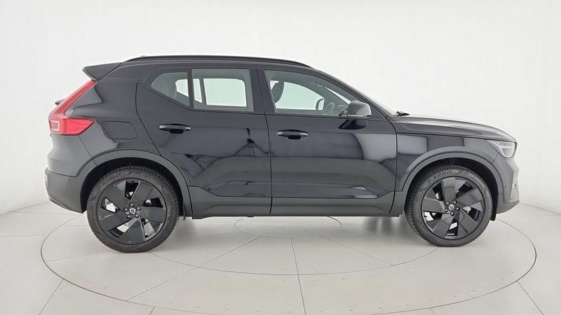 Volvo XC40 B3 automatico Ultra Black Edition