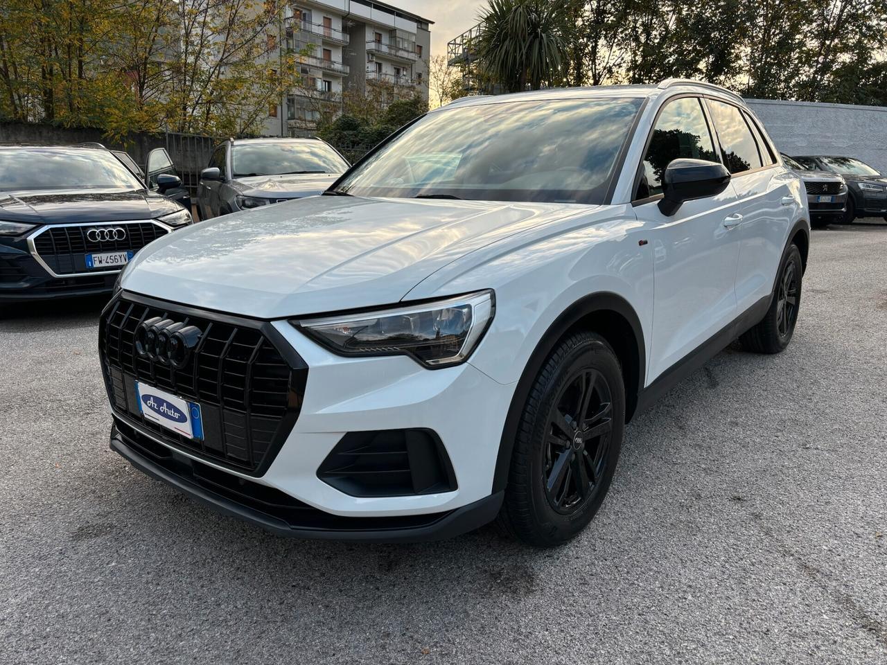 Audi Q3 35 TDI S tronic IDENTITY BLACK - SPORT