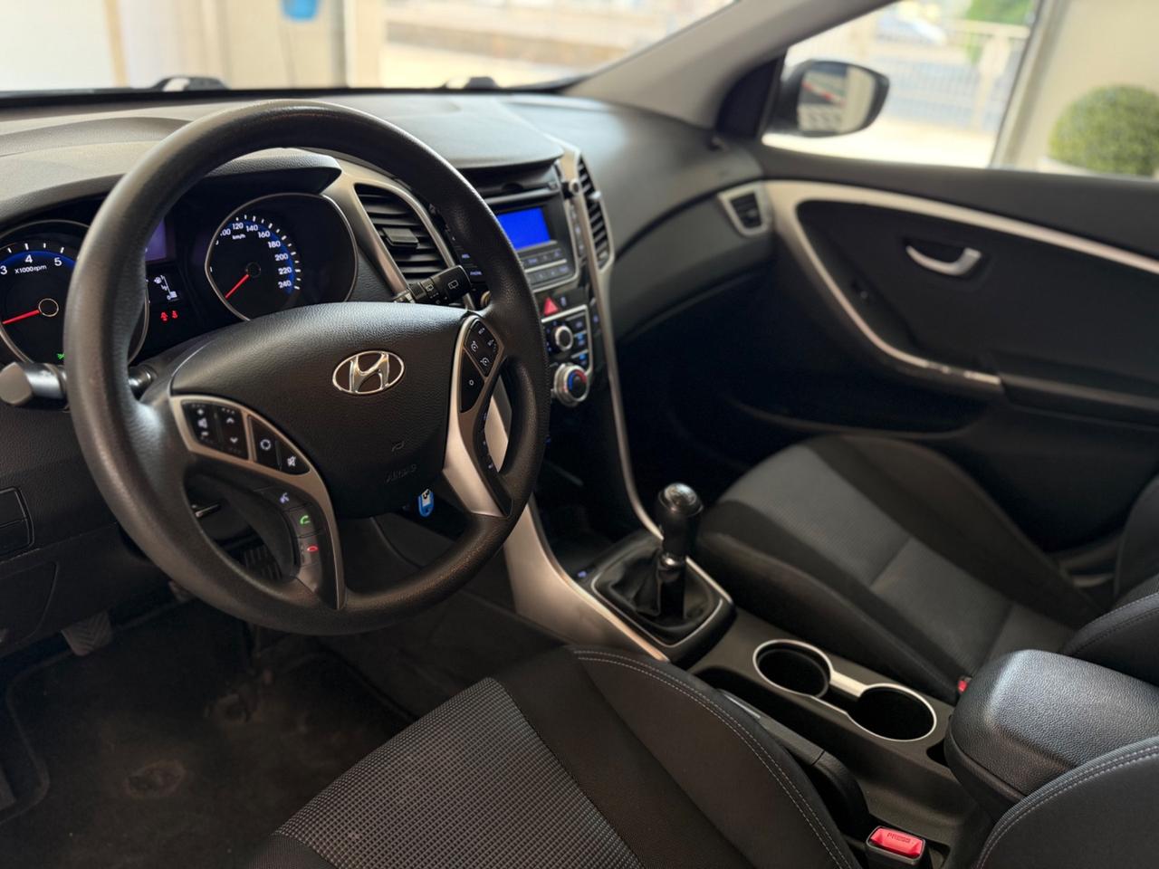 Hyundai i30 1.4 5p. Go! Ok neopatentati