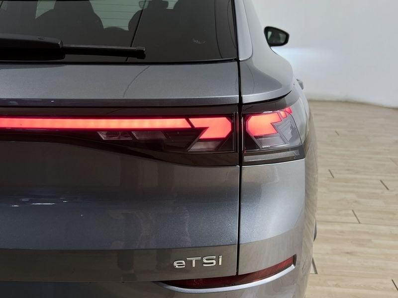Volkswagen T-Roc T-Roc 1.5 etsi R-Line 150cv dsg