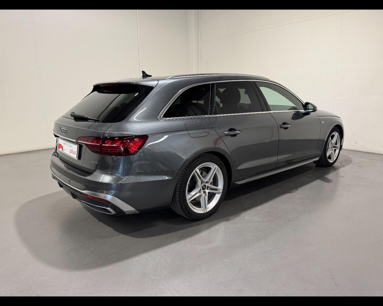 AUDI A4 AVANT 40 TDI QUATTRO S-TRONIC S LINE EDITION