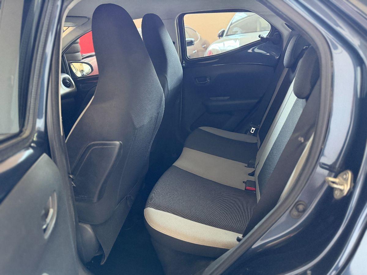 TOYOTA - Aygo - 1.0 VVT-i 69 CV 5p. x-play TSS MMT
