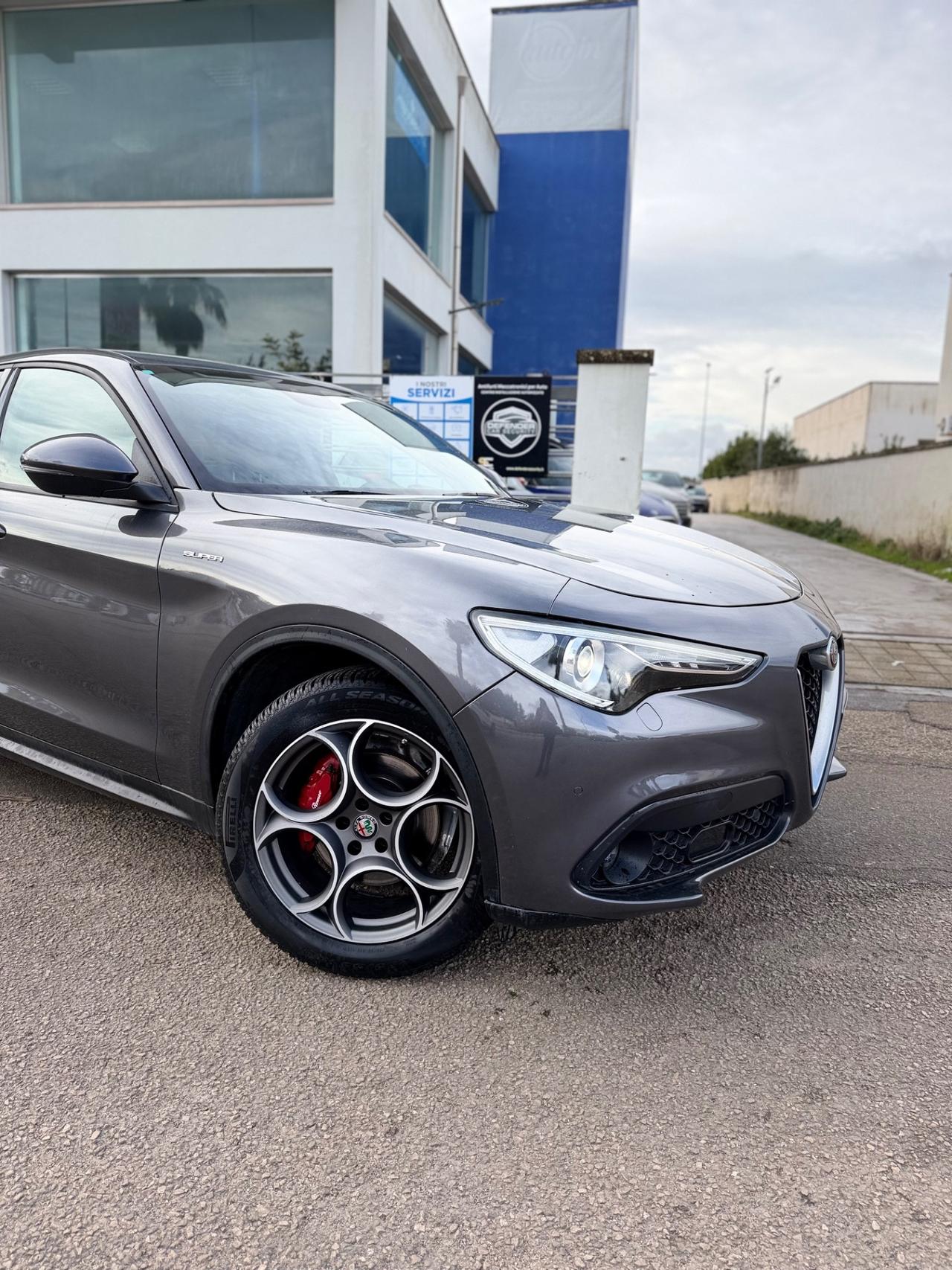 Alfa Romeo Stelvio 2.2 Turbodiesel 160 CV AT8 RWD Business