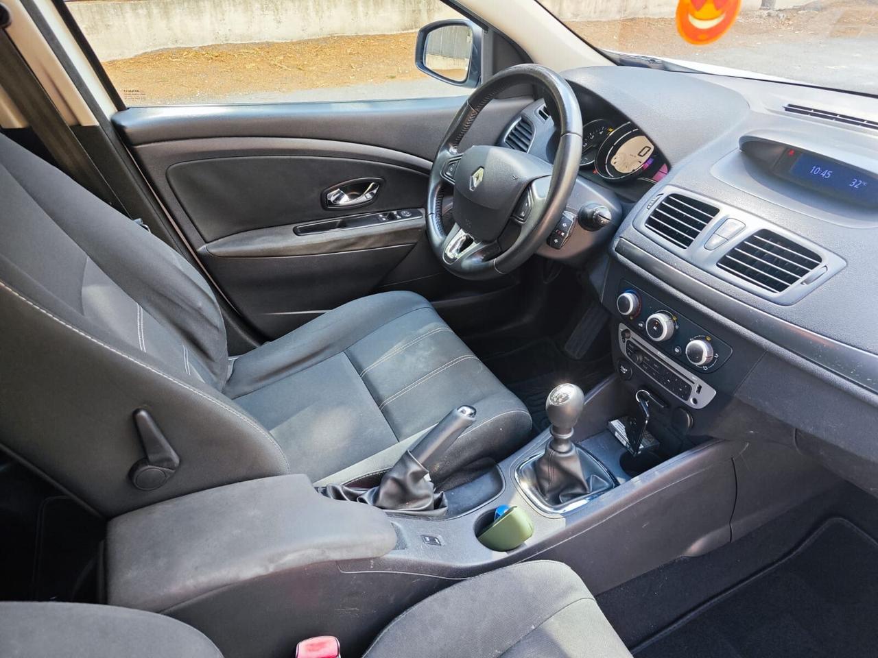 RENAULT MEGANE SW 1.5 dci diesel - 2014