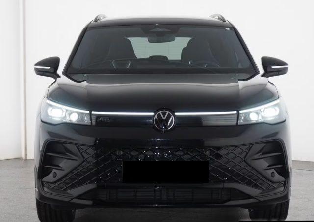 VOLKSWAGEN Tiguan 2.0 TDI 150CV DSG R-Line Plus IVA ESPOSTA LEGGE104