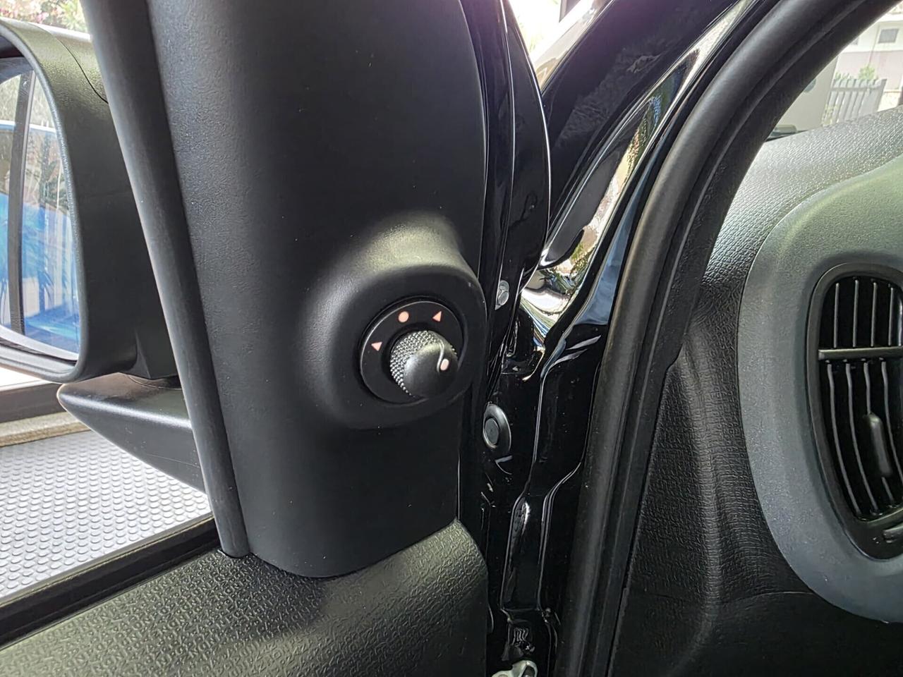 NUOVA Fiat Panda 1.0 FireFly S&S Hybrid