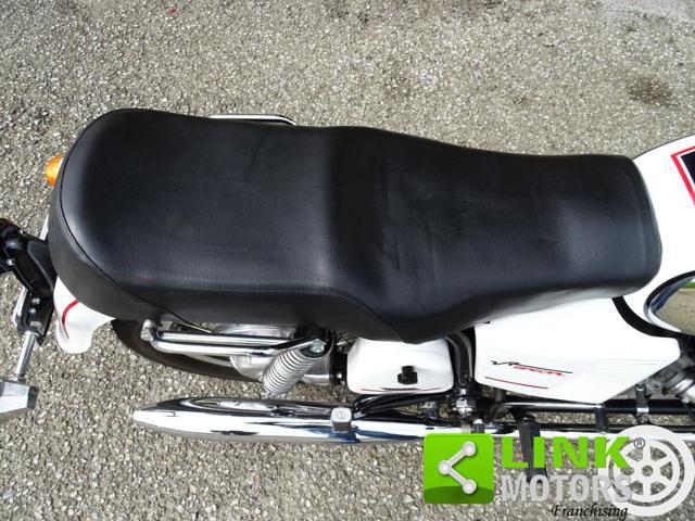 MOTO GUZZI V7 ANNO1983