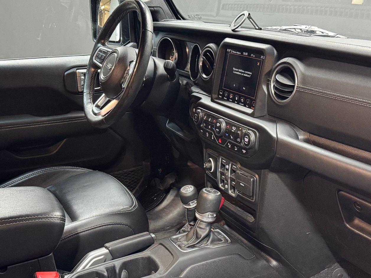 Jeep Wrangler Unlimited 2.2 mjt II Sahara auto