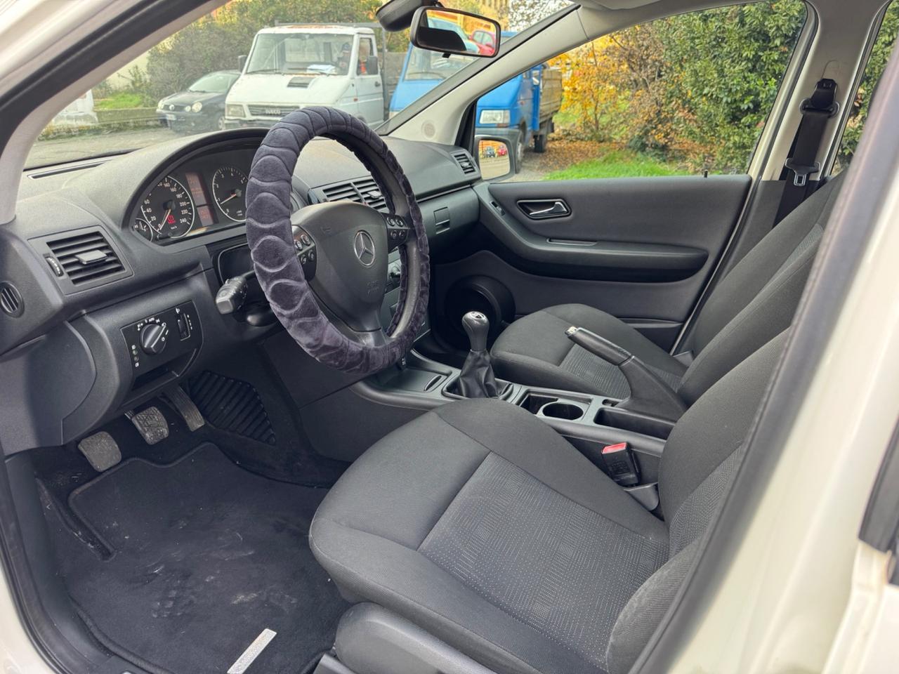 Mercedes-benz A 160 BlueEFFICIENCY Special Edition 2011