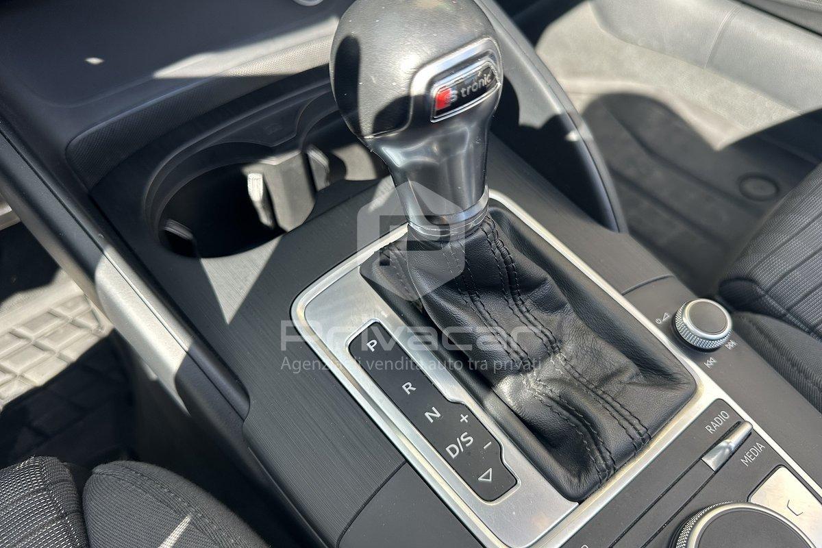 AUDI A3 Cabrio 2.0 TDI S tronic Sport