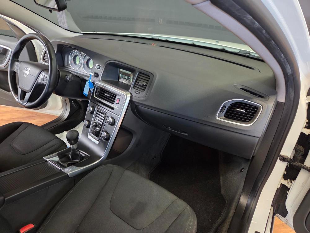 Volvo V60 1.6 d2 (drive) Momentum