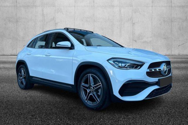 MERCEDES-BENZ GLA 250 Automatic 4Matic Premium