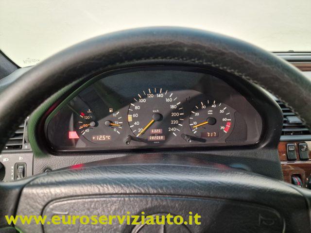 MERCEDES-BENZ C 180 cat Elegance