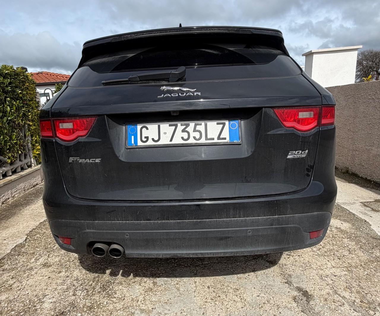 Jaguar F-Pace 2.0 D 180 CV AWD R-Sport