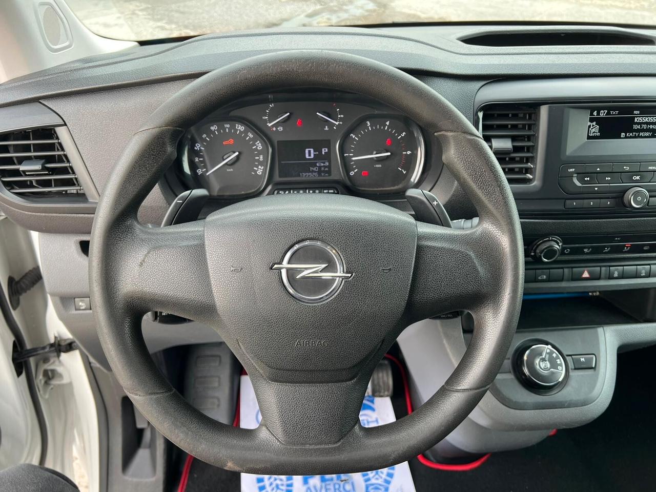 Opel Vivaro 2.0 120cv - automatico