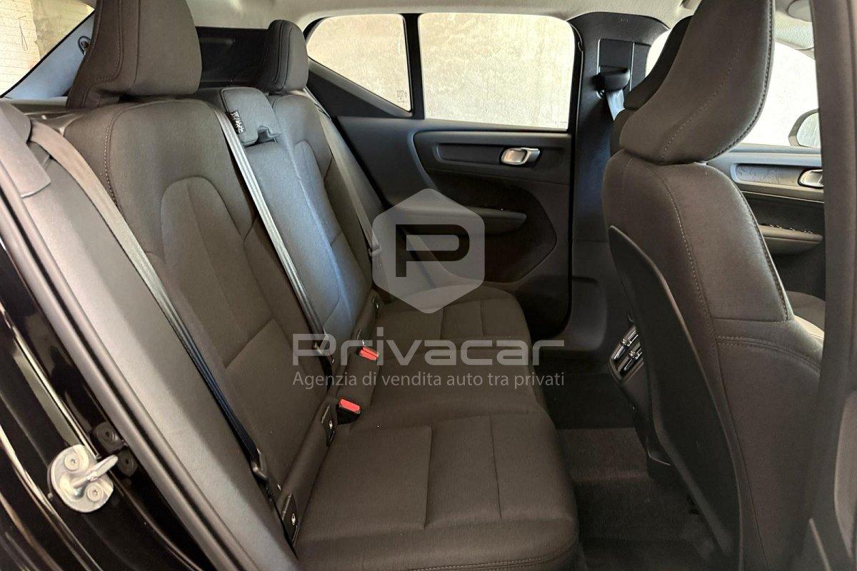 VOLVO XC40 B3 automatico Essential