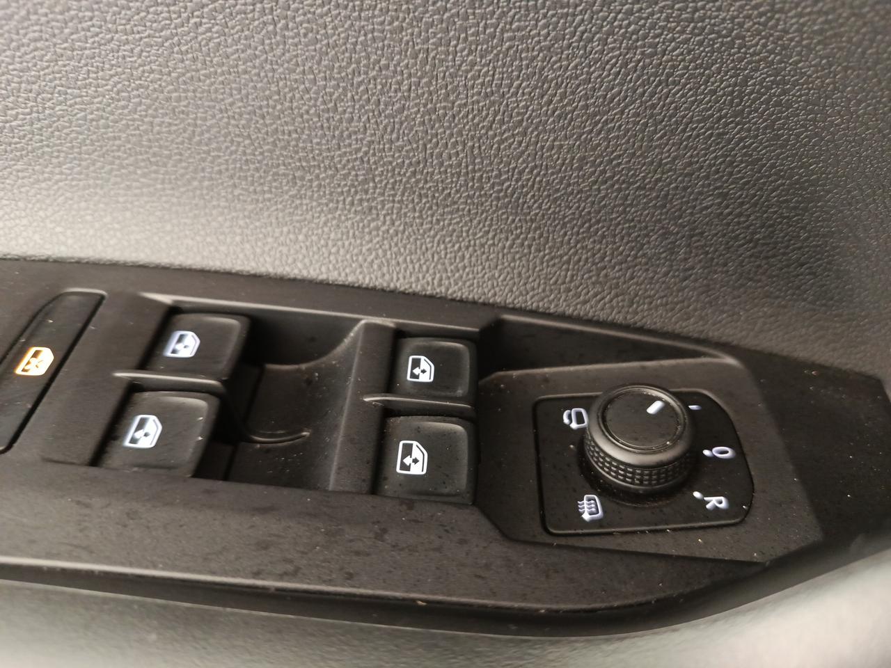 VOLKSWAGEN Polo 6ª serie - Polo 1.0 TSI DSG Life