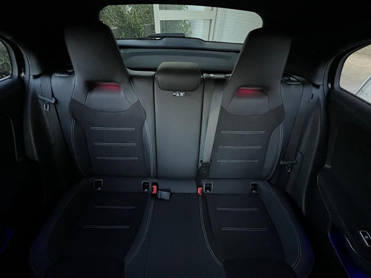 Mercedes classe a 200d premium edition