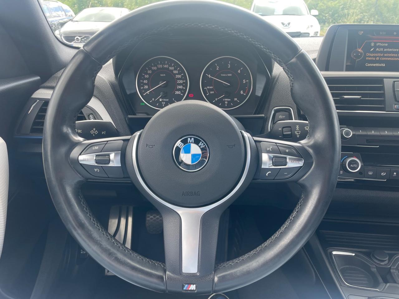 Bmw 116 116d 5p. Urban