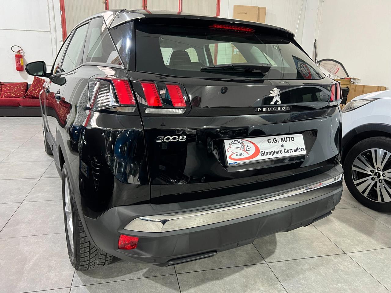 Peugeot 3008 1.5 BlueHdi ACTIVE EAT8 130 cv 2019