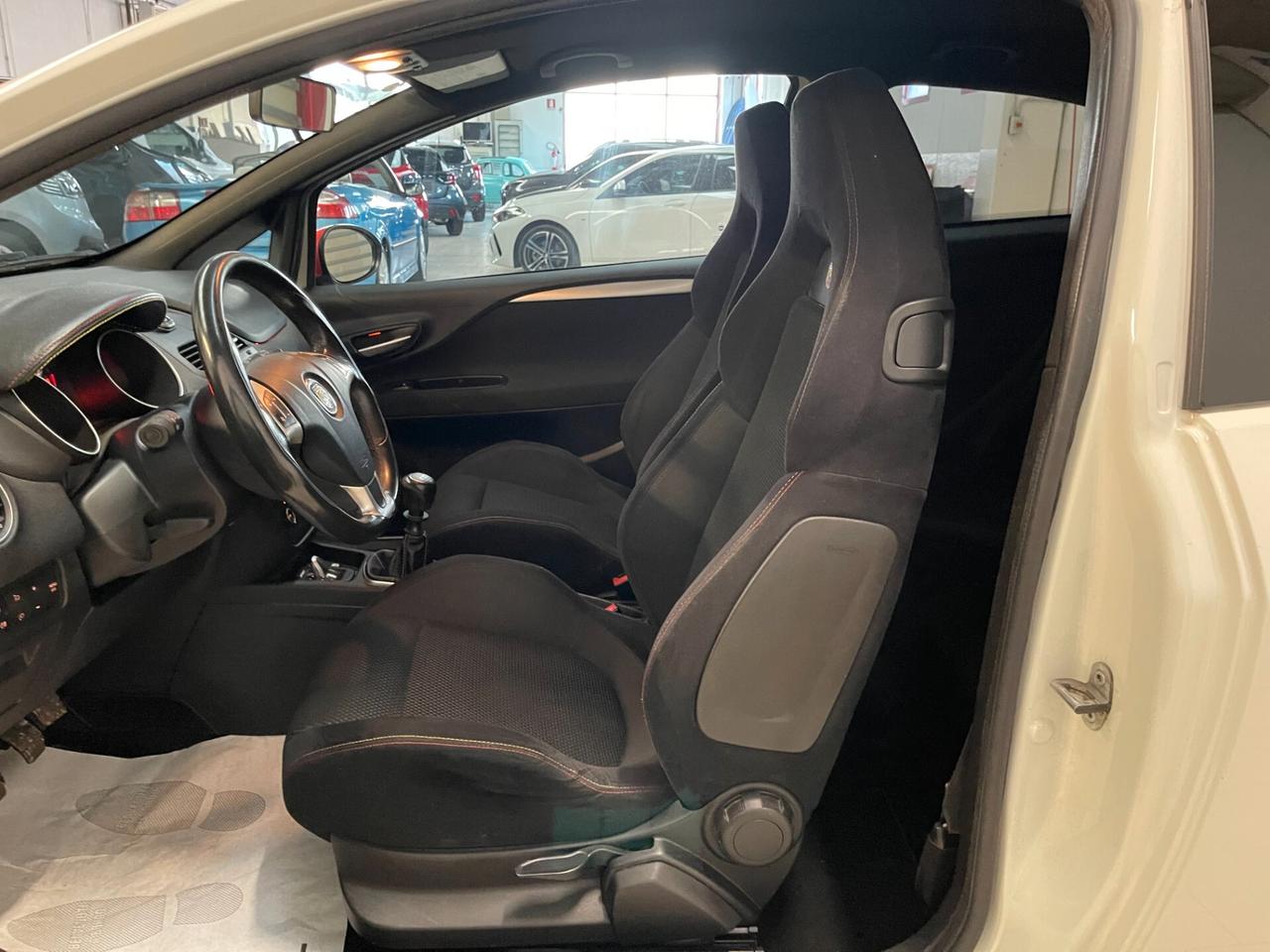 Abarth Punto 1.4 Turbo Multiair S&S EVO 16v 165cv-LEGGI SOTTO