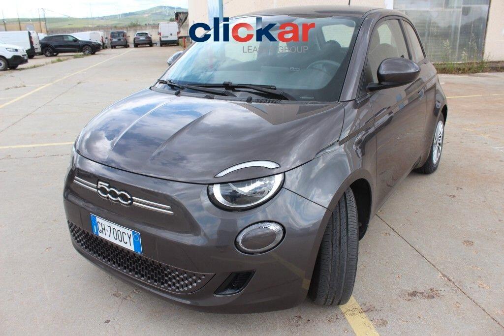 Fiat 500 500e Berlina 23,8 kWh Action