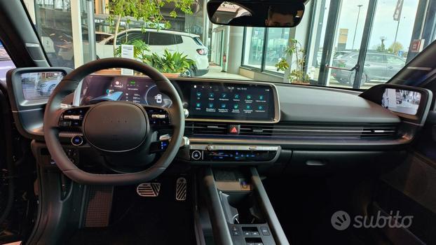 HYUNDAI Ioniq 6 77.4 kWh AWD Evolution +TechPack