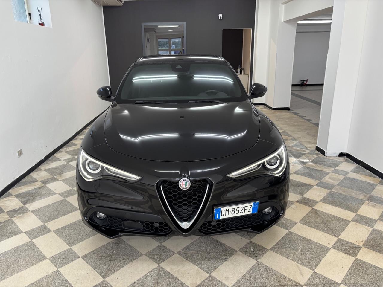 Alfa Romeo Stelvio 2023 2.2 Turbodiesel 190 CV AT8 Q4 Super Business