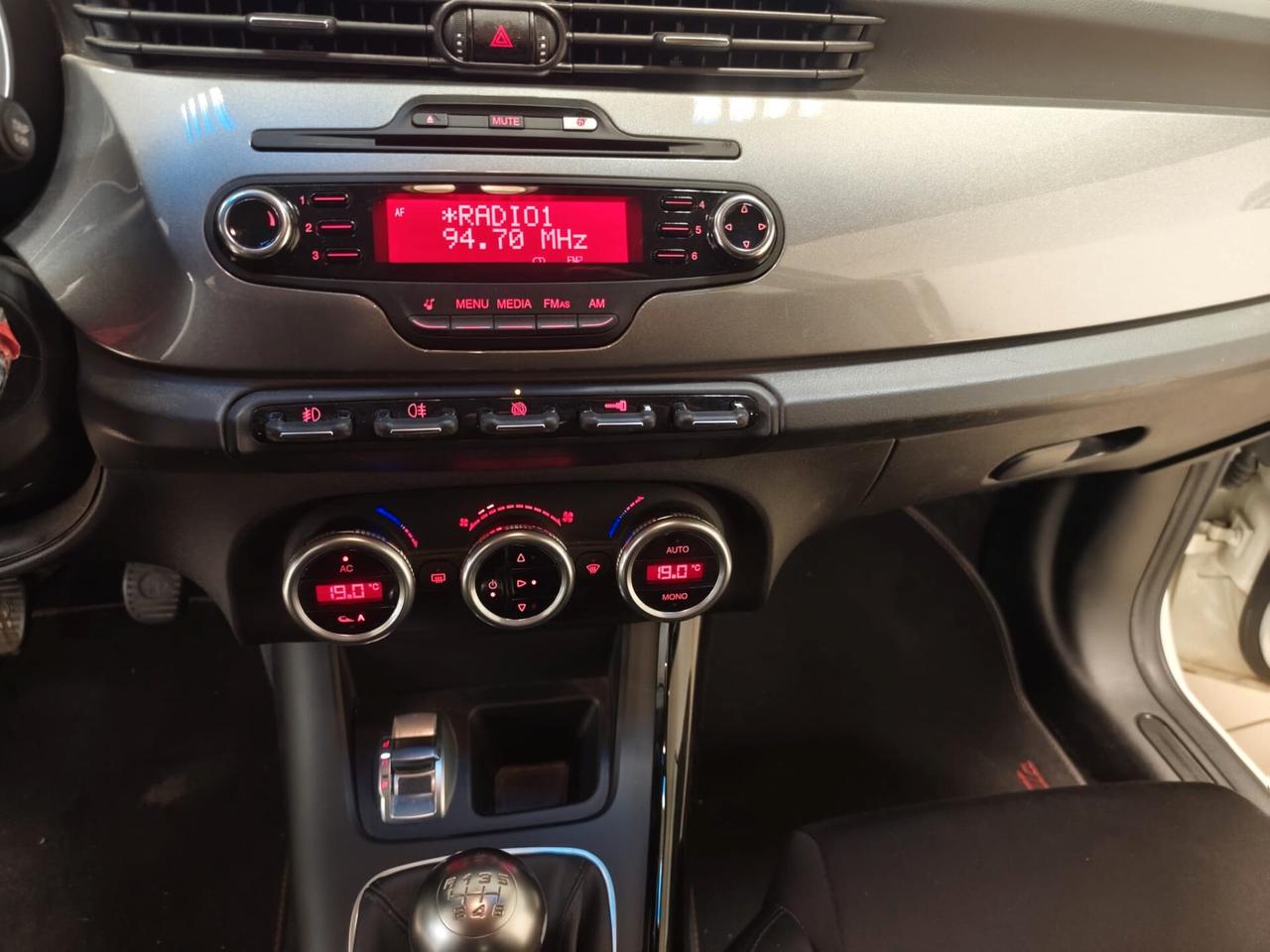 Alfa Romeo Giulietta 1.6 JTDm-2 105 CV Exclusive