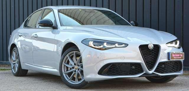 Alfa Romeo Giulia 2.0 t Sprint Q4 TURBO 280cv AT8 BENZINA