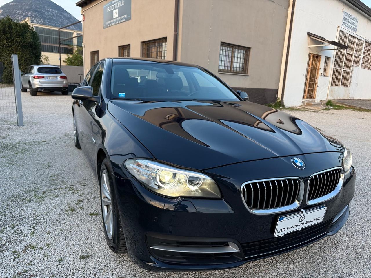 Bmw 520 520d Berlina Restyling Auto Pari AL Nuovo