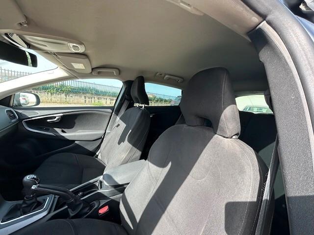 Volvo V40 D2 1.6 Momentum OK NEOPATENTATI