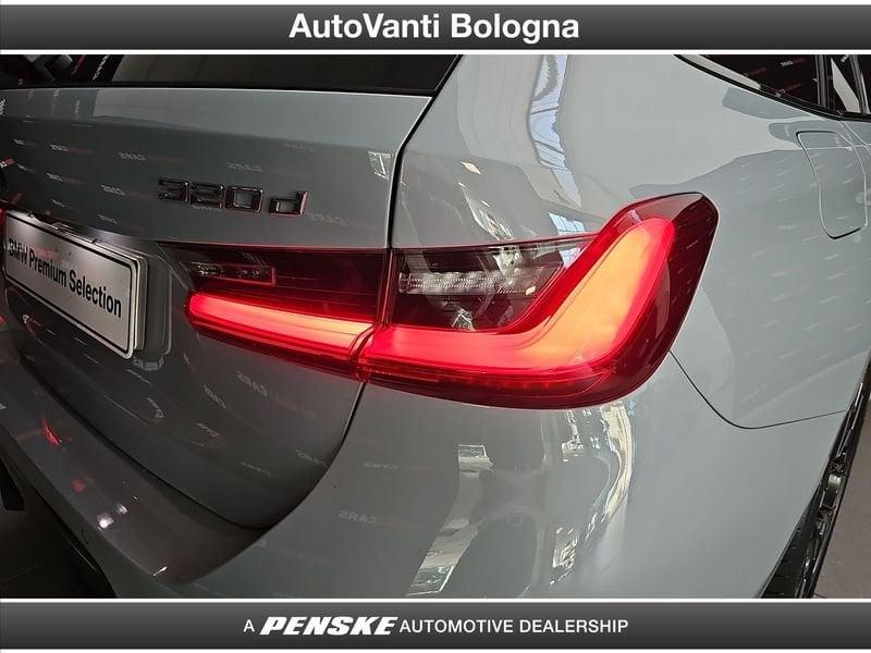 BMW Serie 3 320d Touring mhev 48V xdrive MSport Pro auto