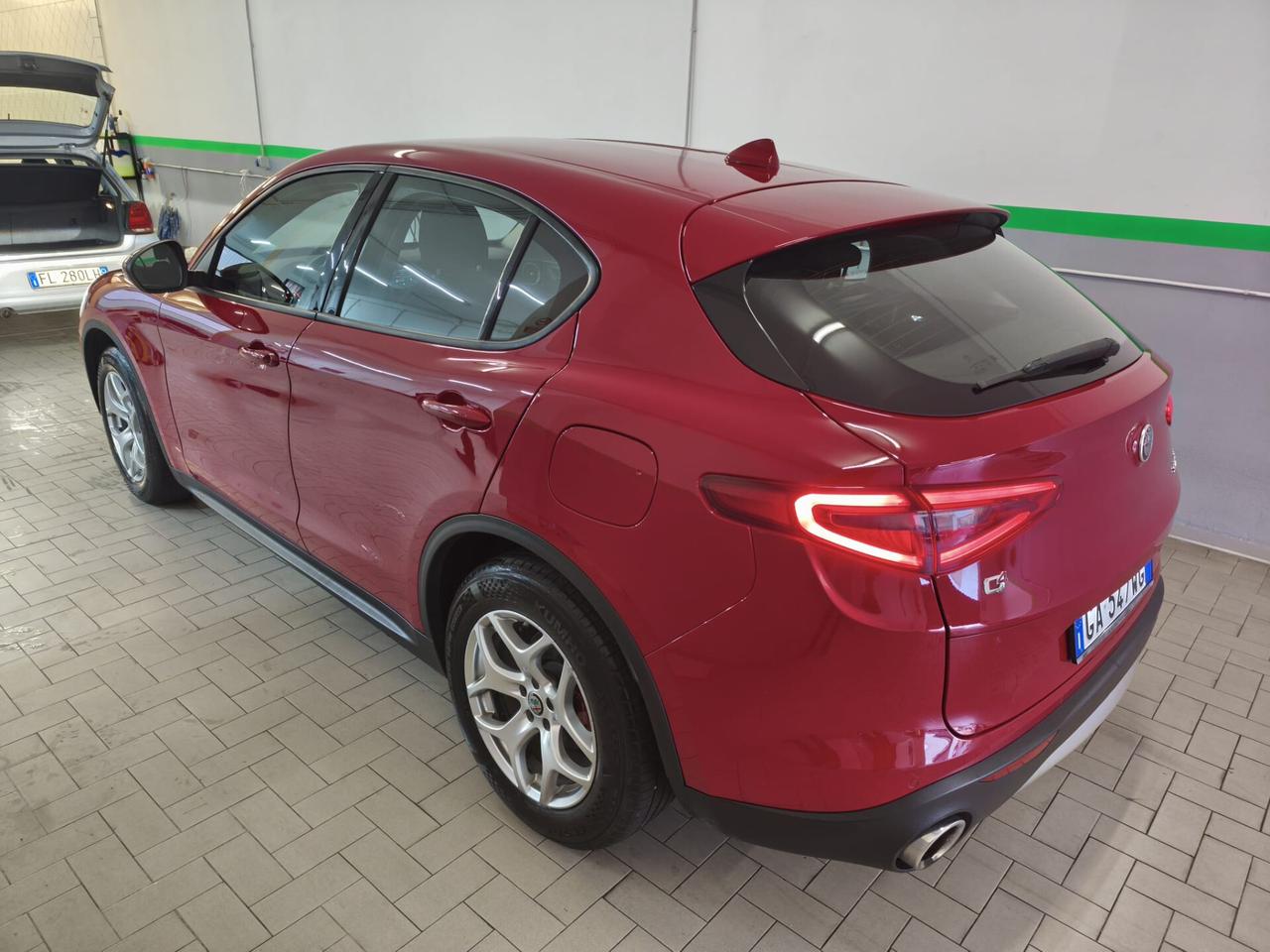 Alfa Romeo Stelvio 2.2 Turbodiesel 190 CV AT8 Q4 Business