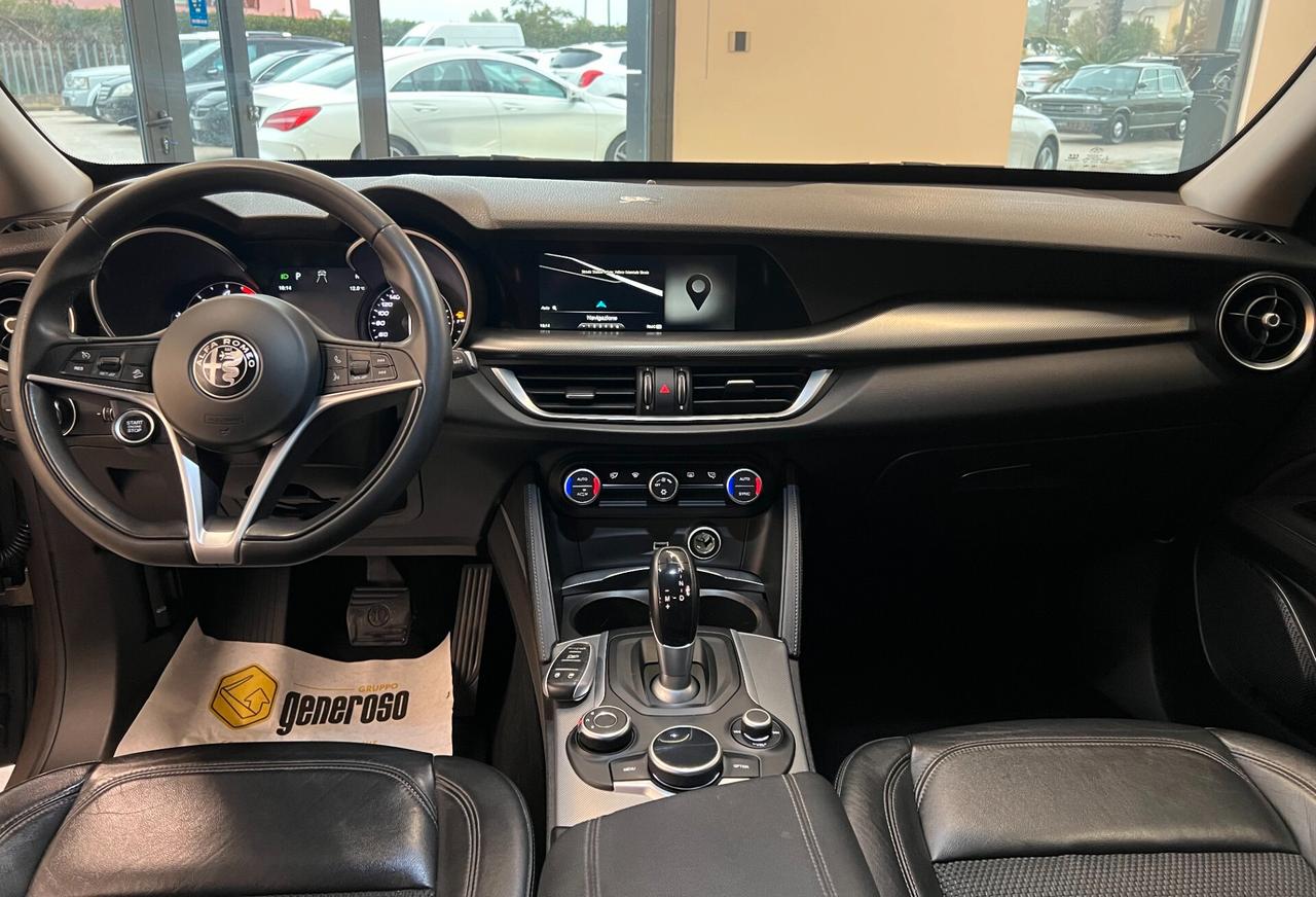 Alfa Romeo Stelvio 2.2 Turbodiesel 180 CV AT8 RWD Super