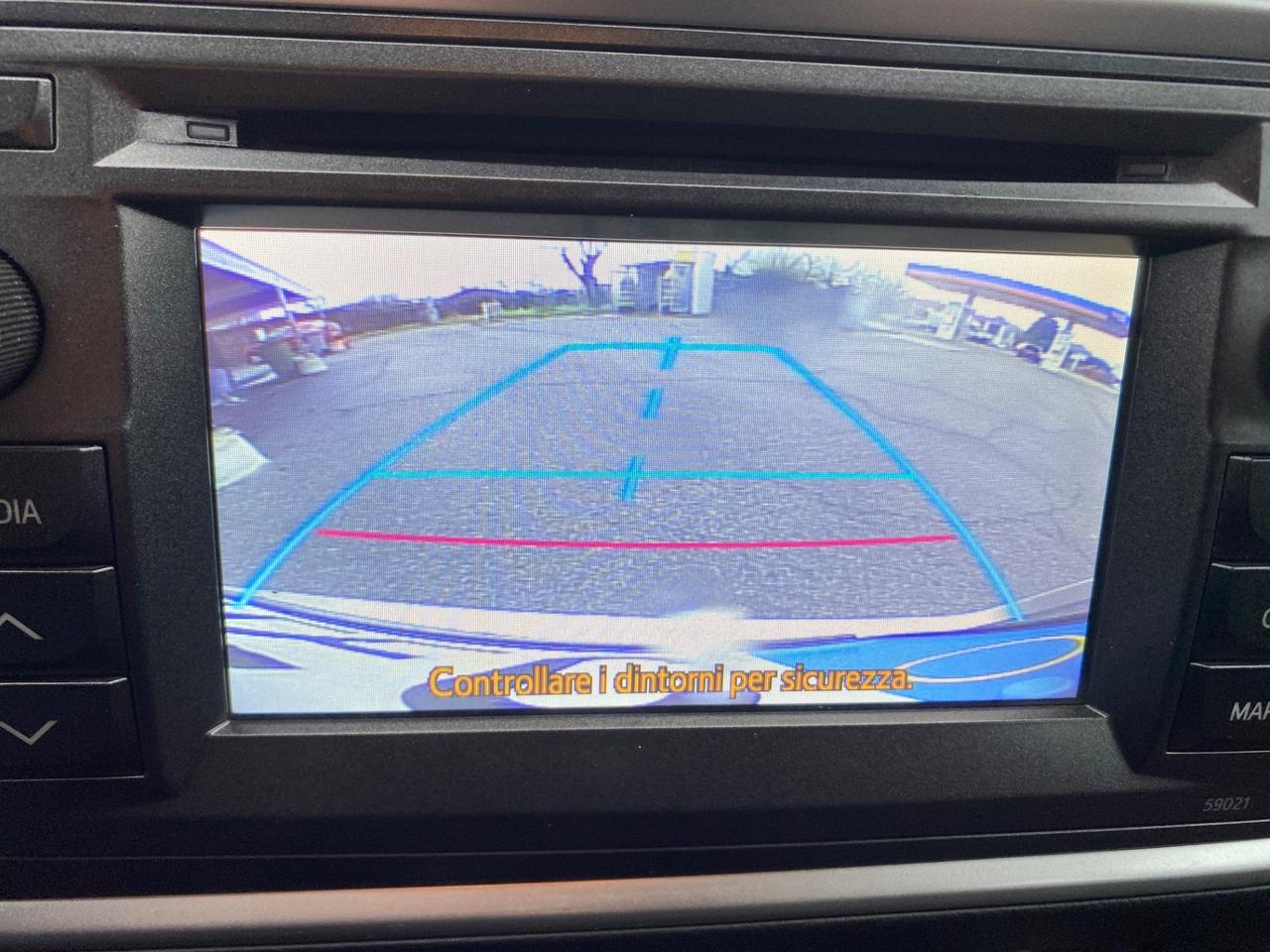 Toyota Auris Touring Sports 1.8 Hybrid Lounge