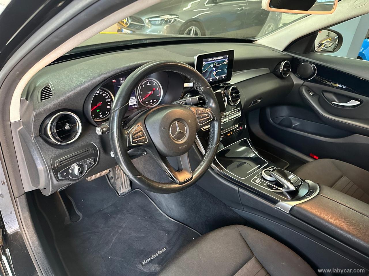 MERCEDES-BENZ C 180 BlueTEC Automatic Executive