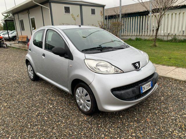 PEUGEOT 107 1.0 68CV 5p. Urban Move