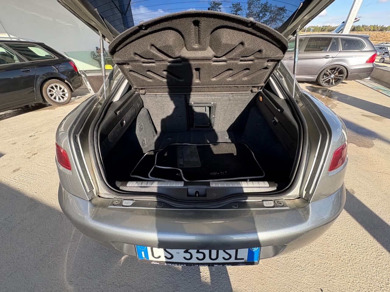Alfa Romeo GT 1.9 MJT 16V DA AMATORE!
