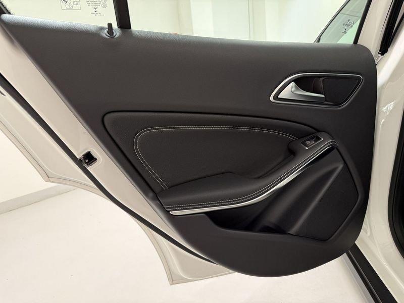 Mercedes-Benz GLA GLA 180 Sport