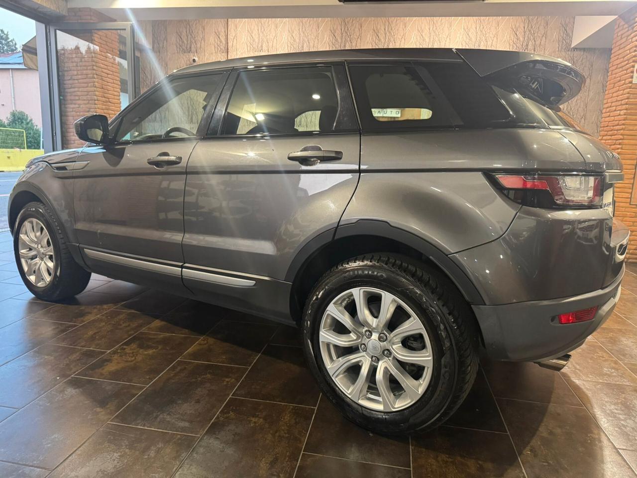 Land Rover Range Evoque 2.0 TD4 150 CV 5p. SE Dynamic