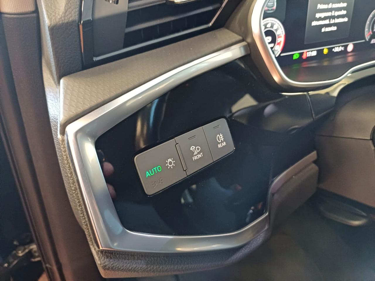 Audi Q3 35 TFSI Business Advanced
