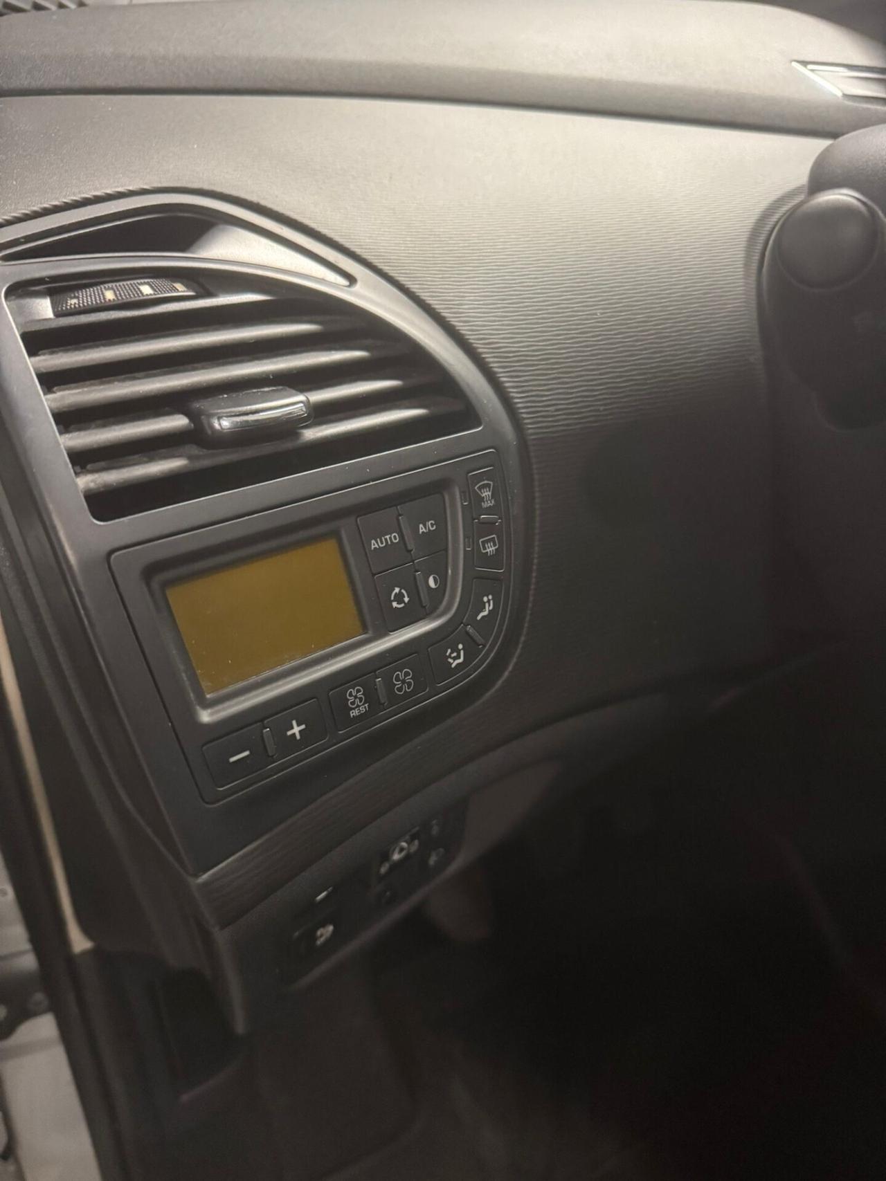 Citroen C4 Picasso 1.6 VTi 120 GPL