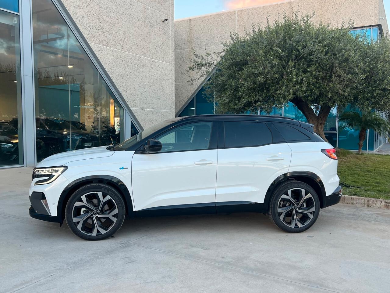 Renault Austral E-Tec 200cv full hybrid AUTOCARRO IN OFFERTA-N1