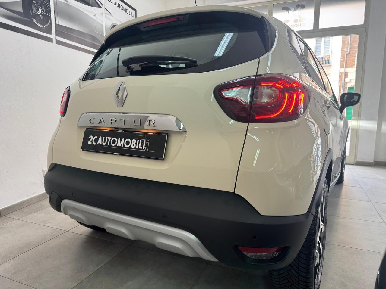Renault Captur 1.5 diesel/ FULL LED/ 63mila km/ 2018