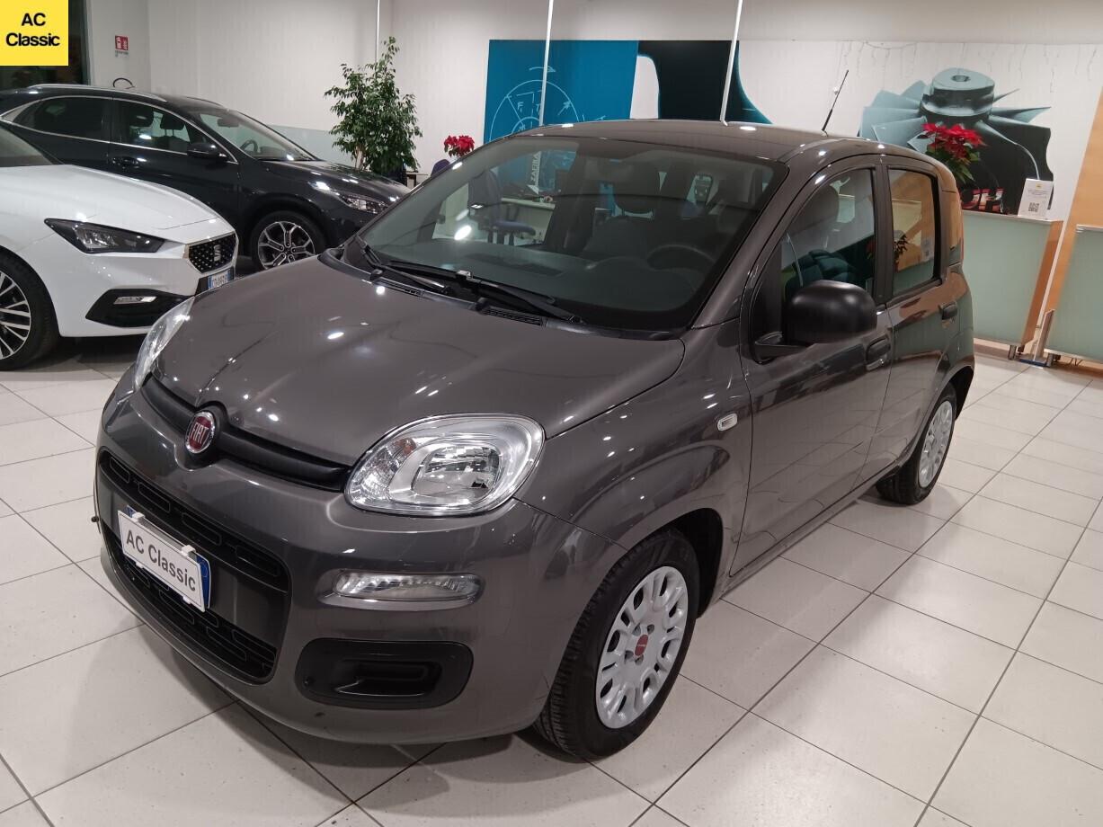 Fiat Panda FireFly Hybrid 1.0 (70 cv)